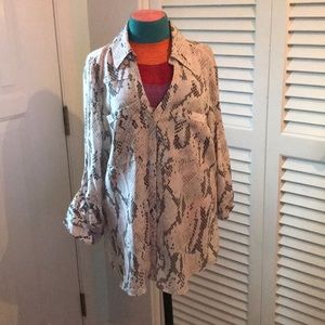 Express blouse size M